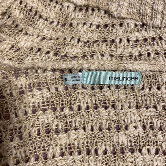 2 Maurice’s knit hooded sweater/ shirts. Size small - Picture 8 of 13